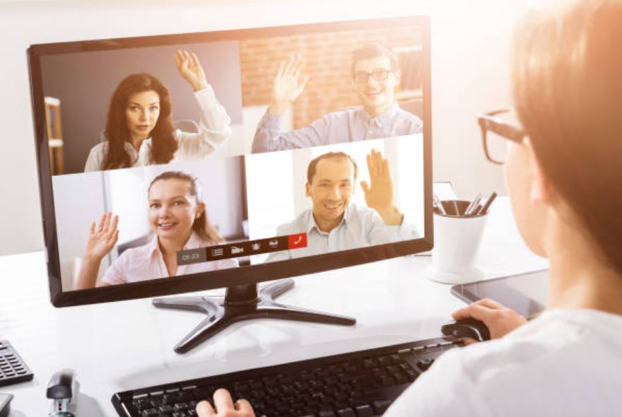 Boosting Morale in Virtual Teams: The Power of Recognition and Praise